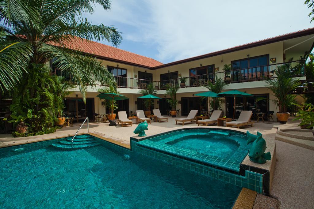 Baan Souy Station touristique Pattaya